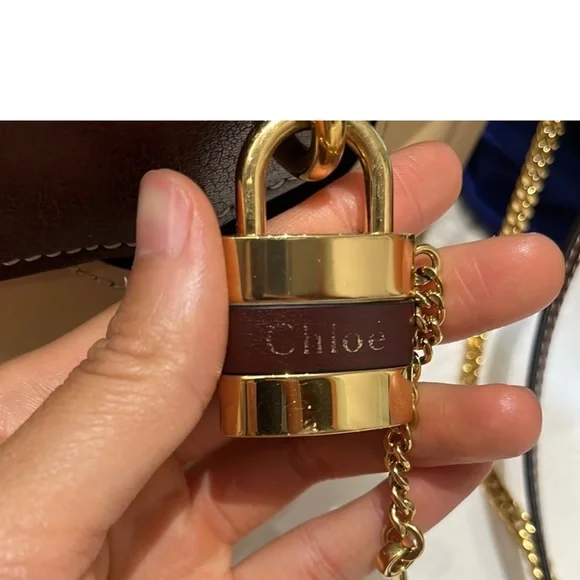 Authentic Chloe crossbody - Picture 14 of 16